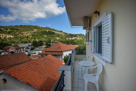 Captain Spyros Apartments